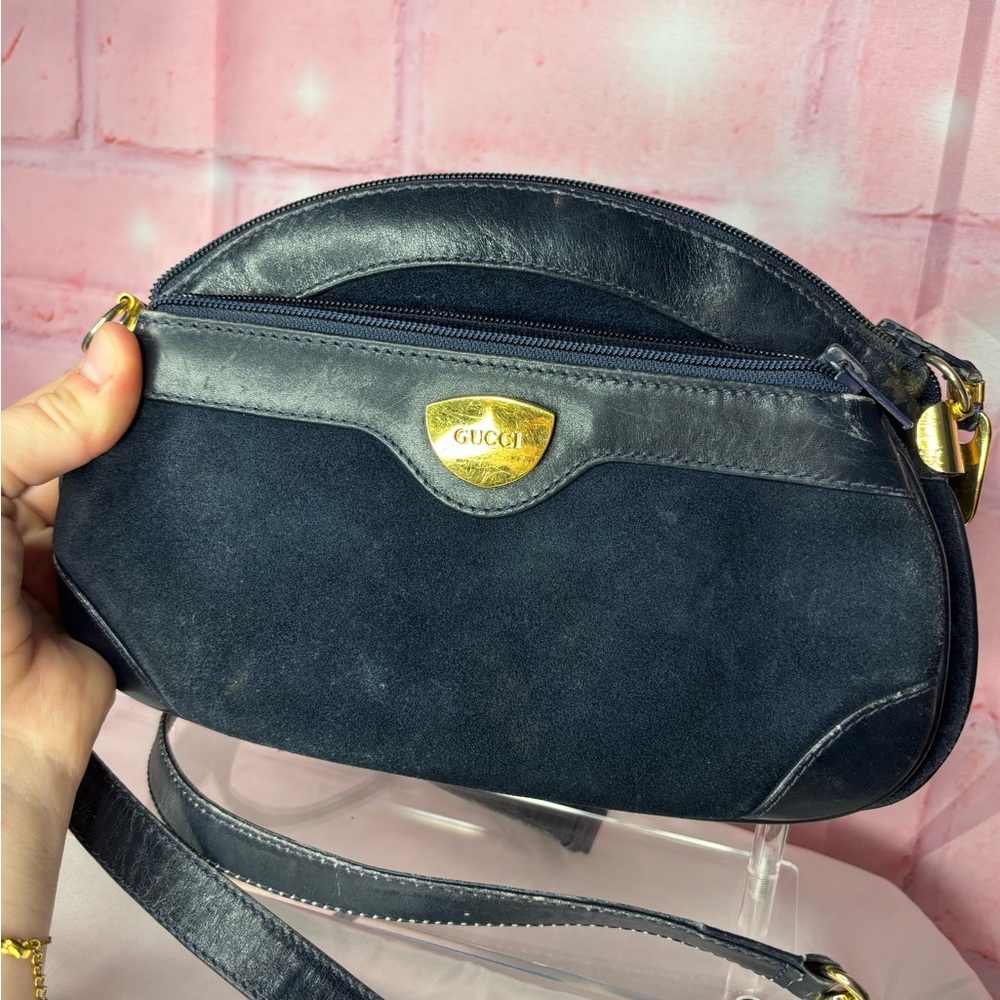 Authentic Gucci Navy Suede and Leather Women's Crossbody - Picture 3 of 7